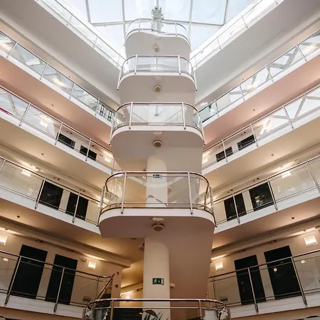 Catez - Terme Catez ホテル