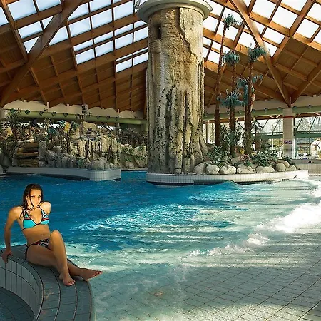 ホテル Catez - Terme Catez